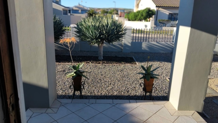 3 Bedroom Property for Sale in Country Club Western Cape